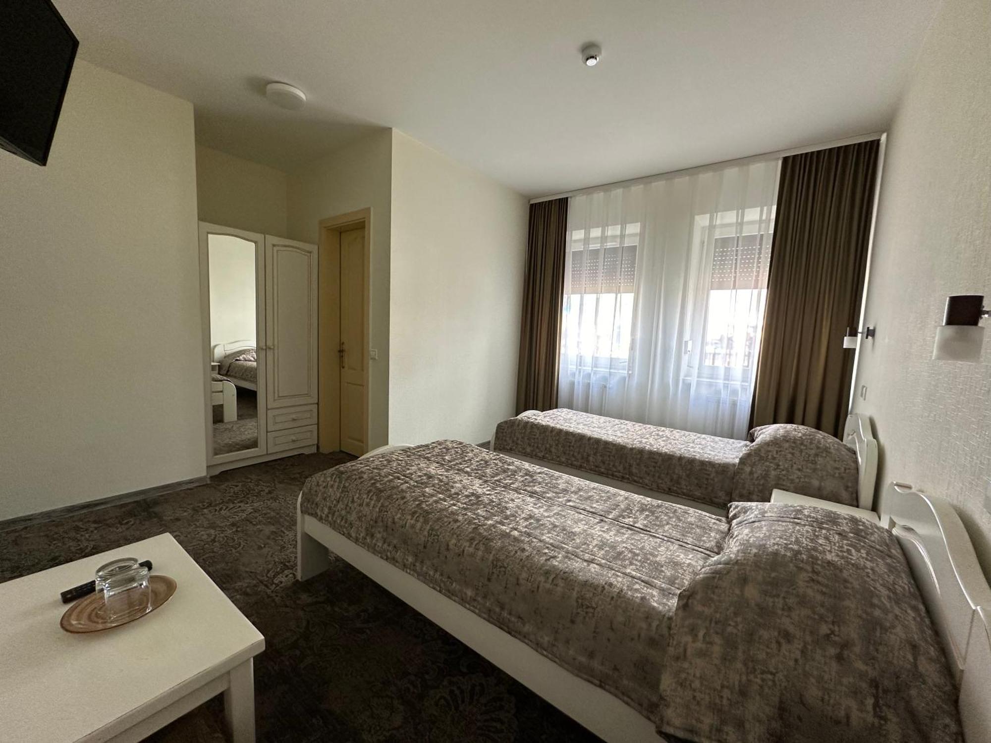 Keta Hotel Marijampole Bagian luar foto