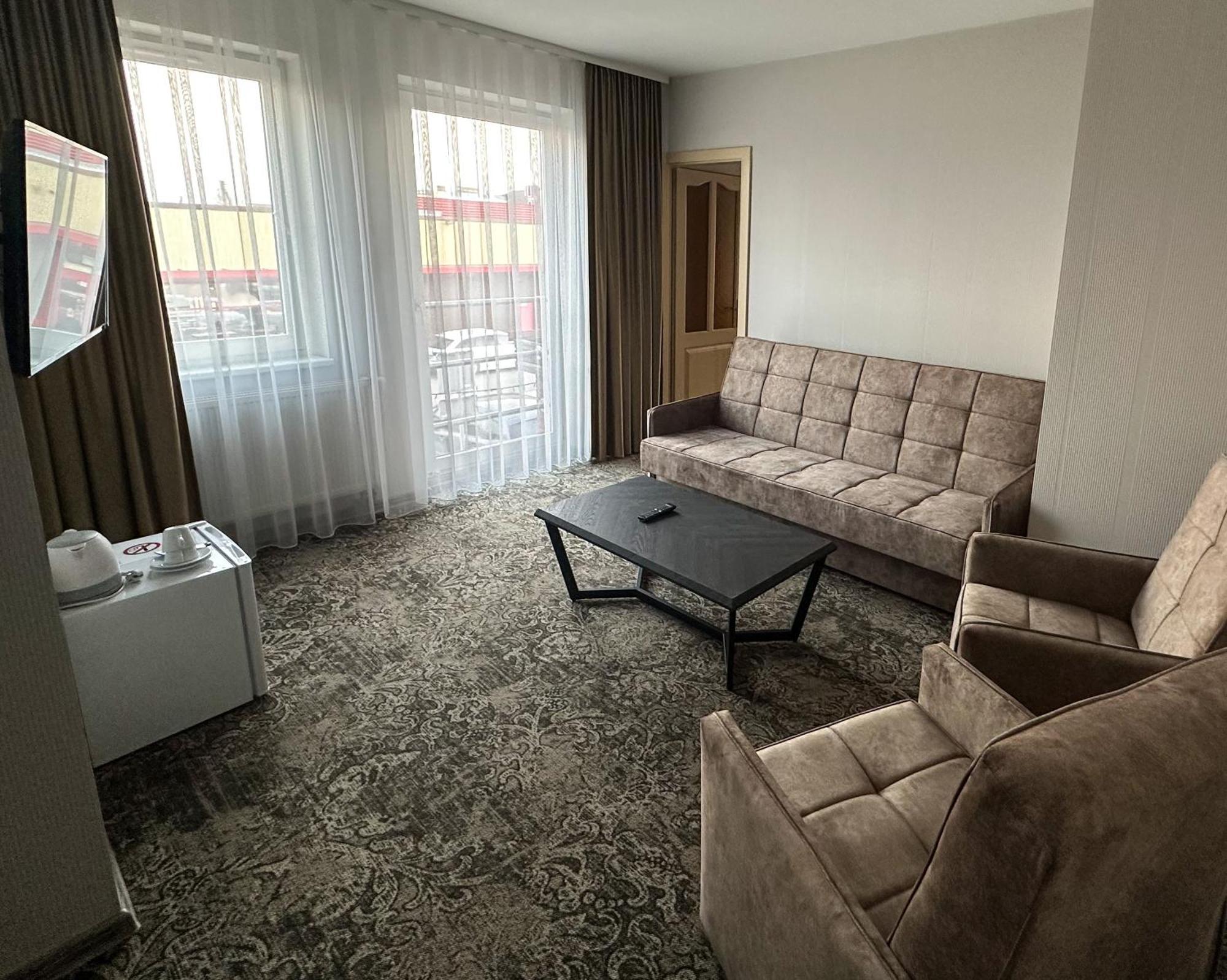 Keta Hotel Marijampole Bagian luar foto
